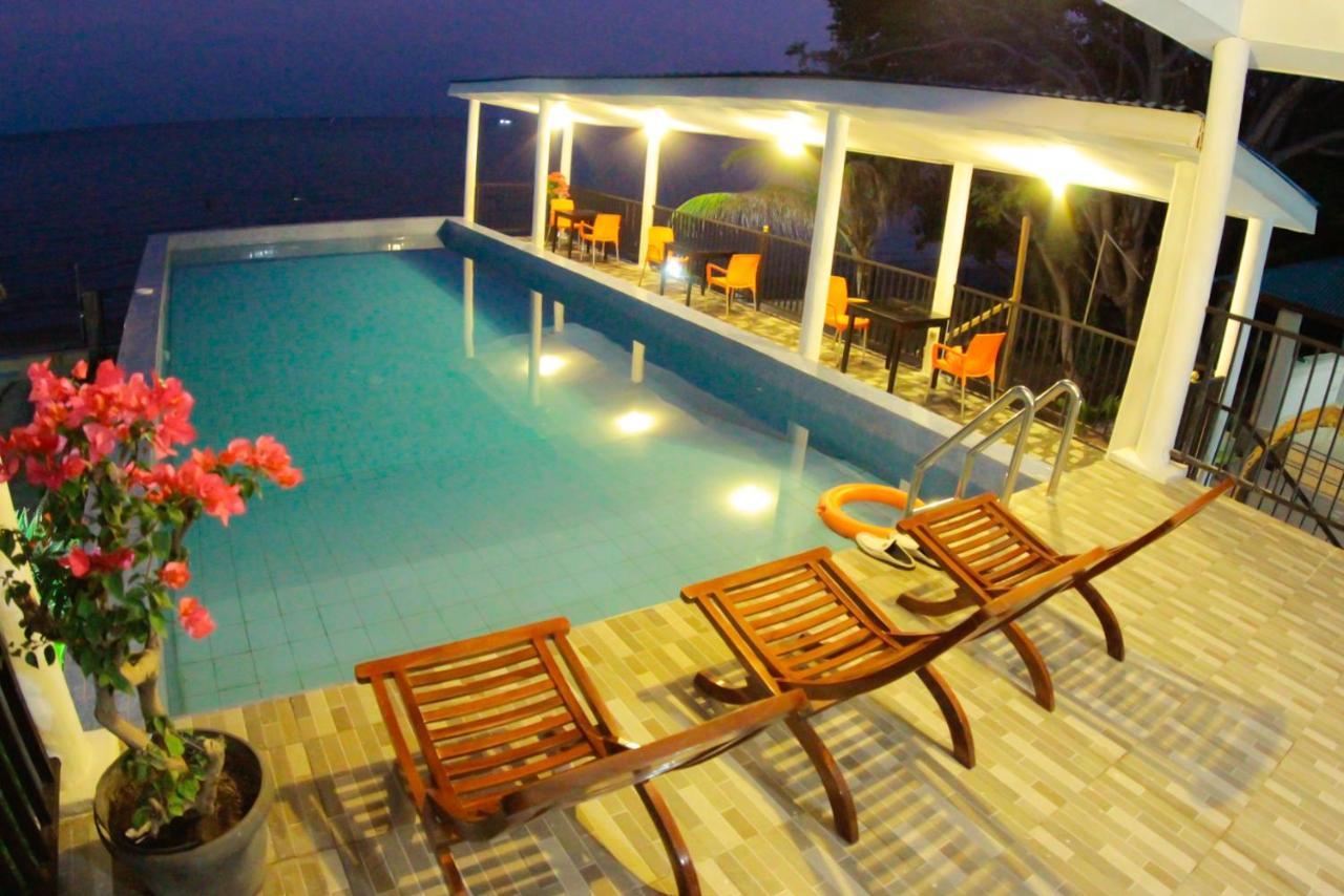 Fx72 Beach Resort Маумере Екстер'єр фото
